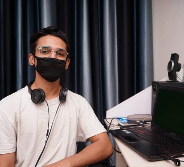 Comment favoriser la santé mentale des étudiants pendant la crise de COVID-19