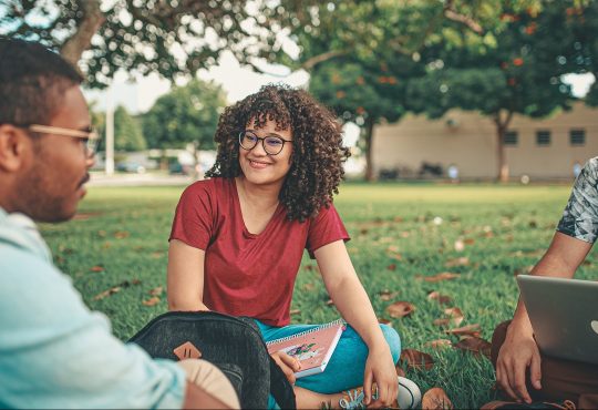 L’orientation scolaire en milieu minoritaire francophone : l’importance de célébrer sa différence