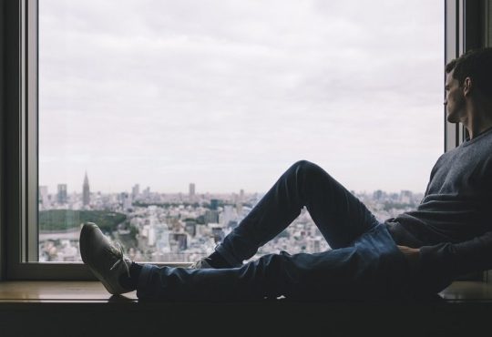 Un plan de réflexion : de l’incertitude résiduelle aux valeurs organisationnelles