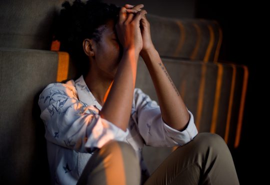 Stress et anxiété : que disent les thérapeutes du corps? 