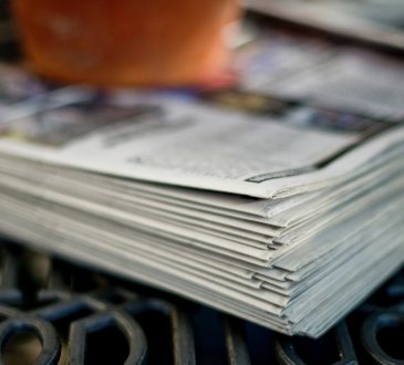 Pile de journaux